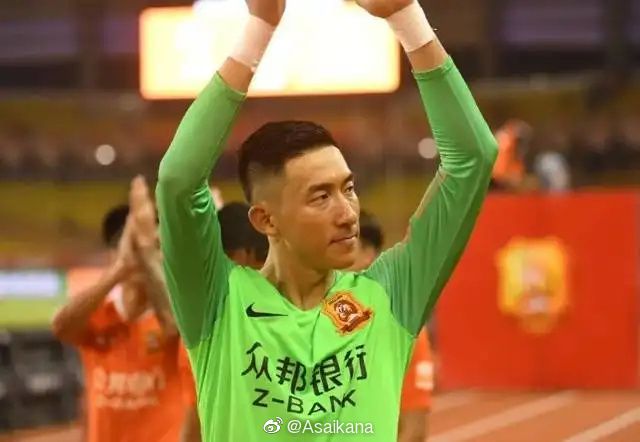 抽搐一进一出gif